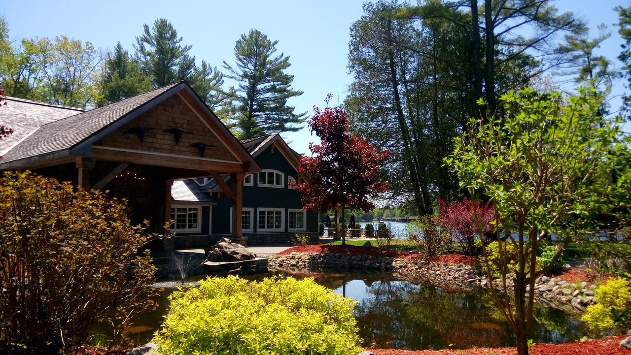 Patterson-Kaye Resort And Spa Bracebridge Exteriör bild